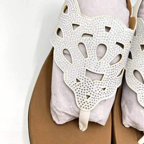 10W 10 WIDE WIDTH Rockport Ridge Sling White Jeweled Lasercut Sandals Shoes - Picture 4 of 13